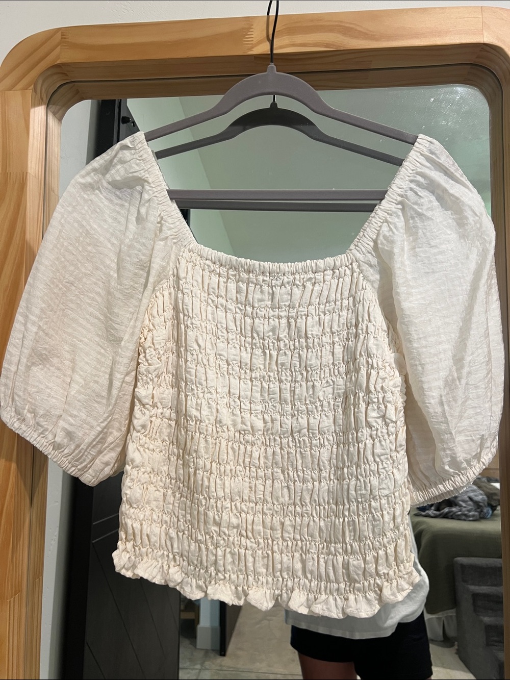 Women’s smock top